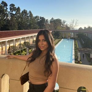 Meet your Posher, Elisabeth